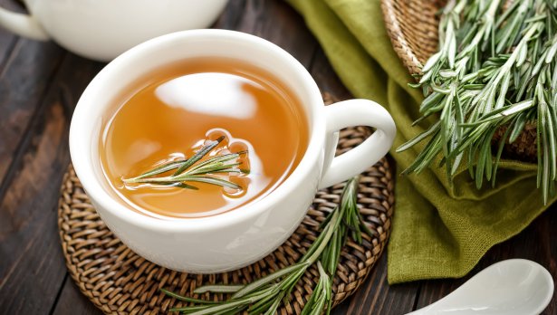 4 преимущества употребления чая с розмарином