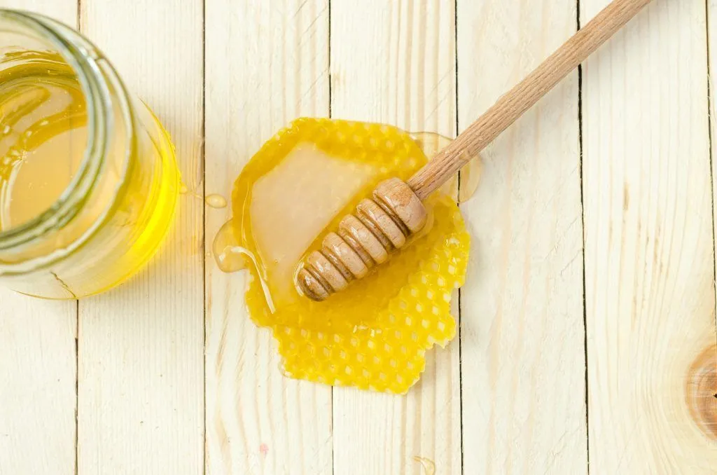 Что такое сырой мед