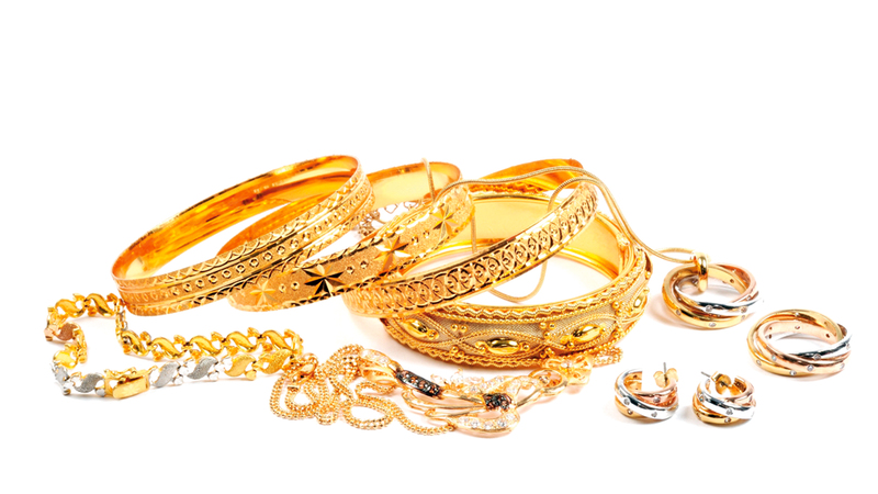Изображение золотых украшений