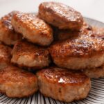 Сочная мясная котлета